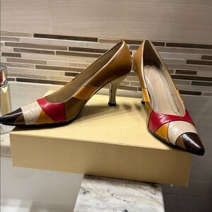 VERO Vero Cuoio Color Block Leather Pump Shoes 9M